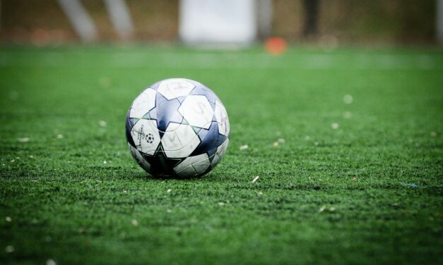 Coupe du Monde : Rio Mavuba fan d’Hugo Ekitike